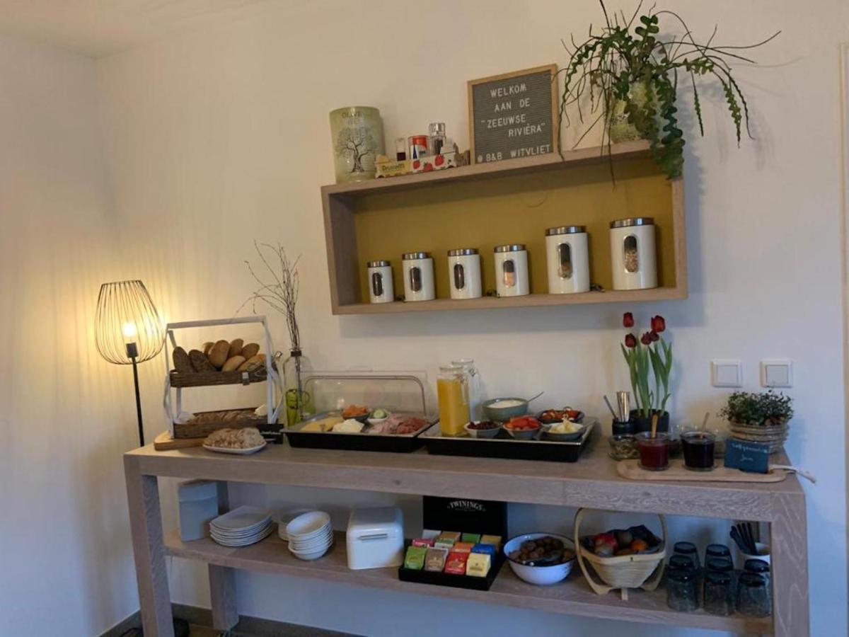 B&B Witvliet, Kamers En Studio Met Heerlijk Ontbijt ! 주테란데 외부 사진